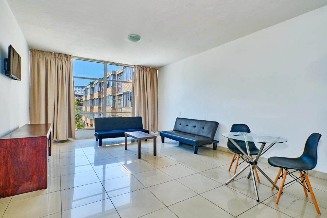Inn & Out Sandton Park Johannesburg Exterior foto